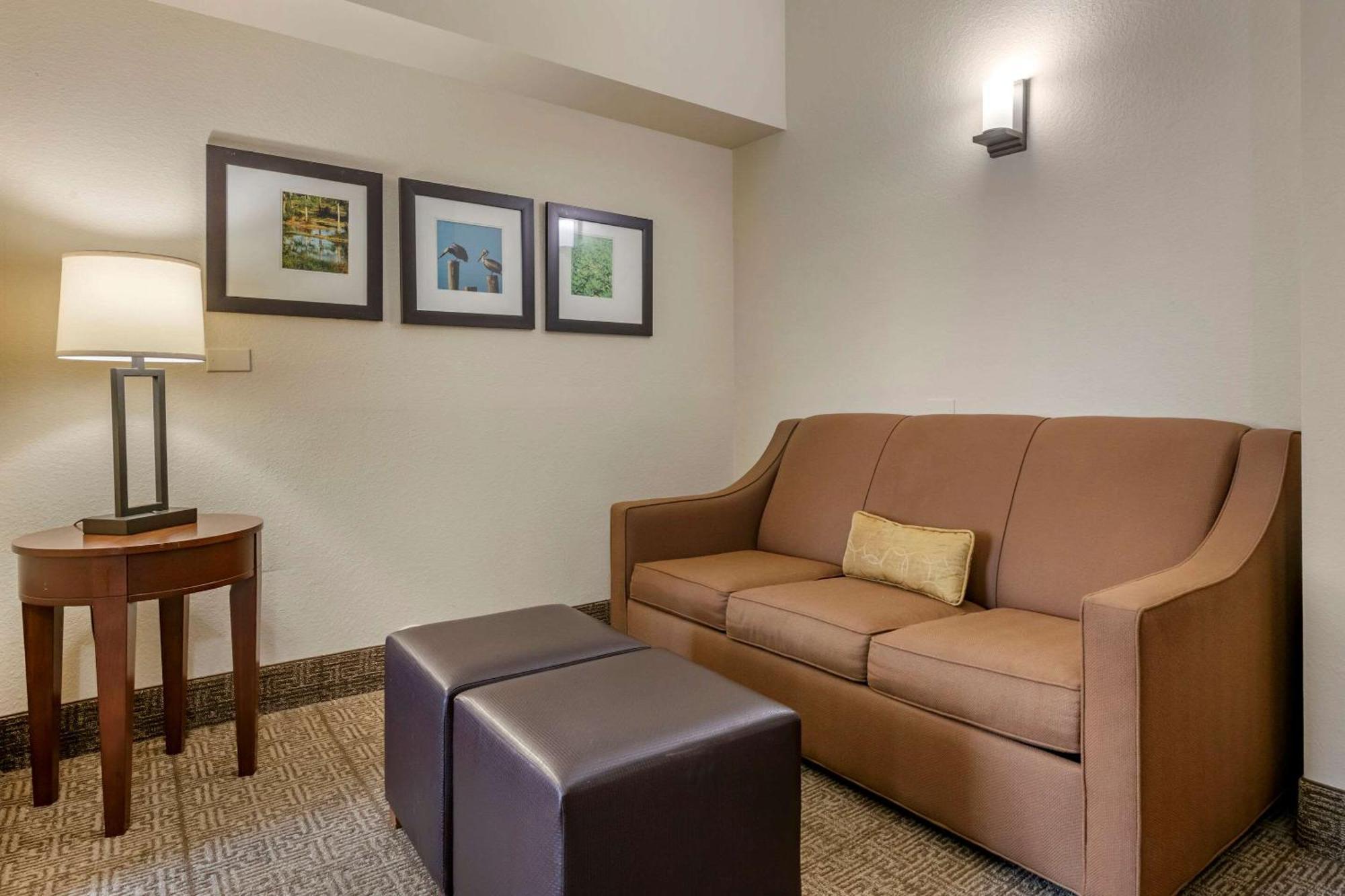 Comfort Suites Sawgrass Tamarac Exterior photo